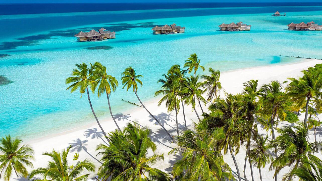 Best Hotels in Maldives for Couples - Gili Lankanfushi
