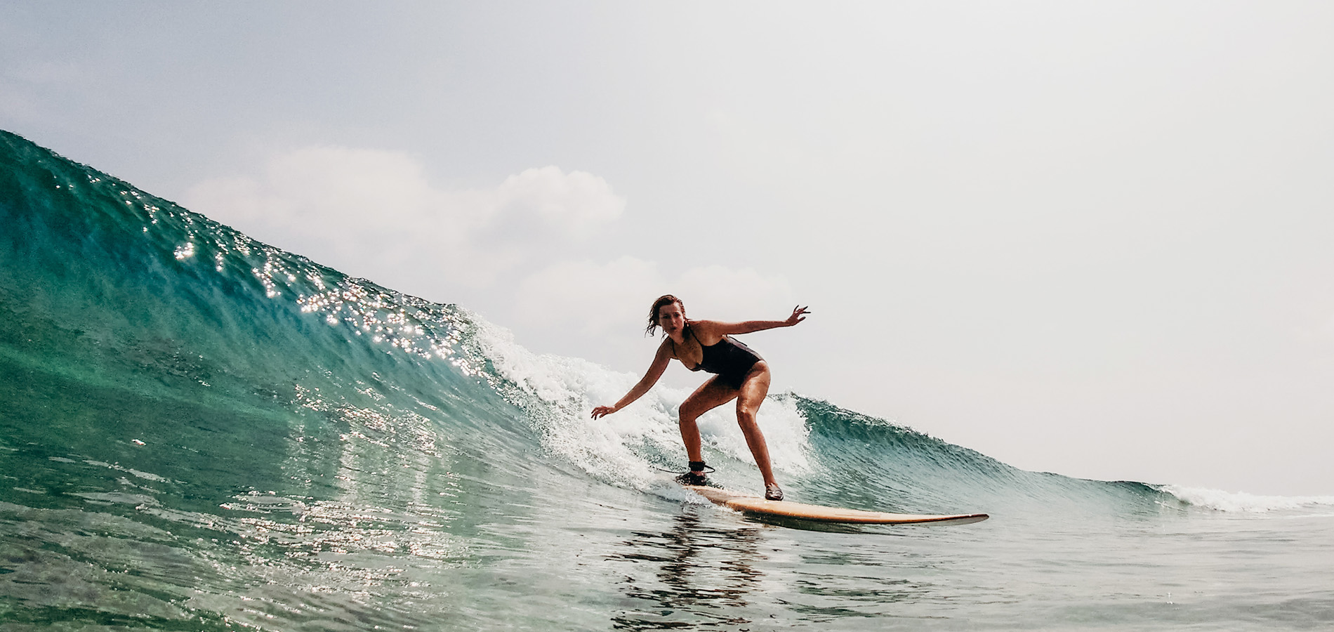 Surfing resort Maldives - Luxury surf resorts