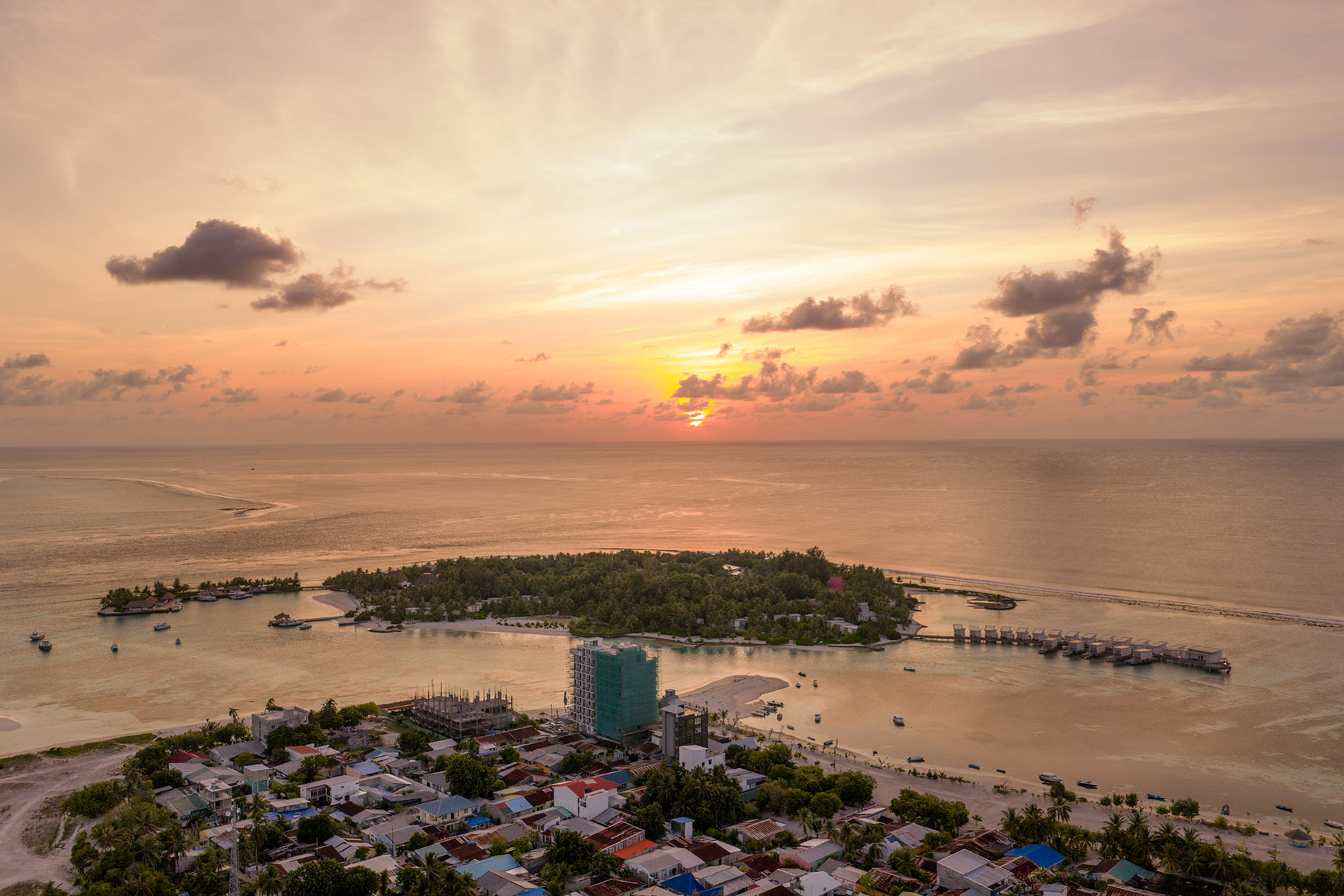 Maldives resorts and local islands surrounded by palm trees and calm waters, ideal for Muslim families Maldives resorts and local islands surrounded by palm trees and calm waters, ideal for Muslim families